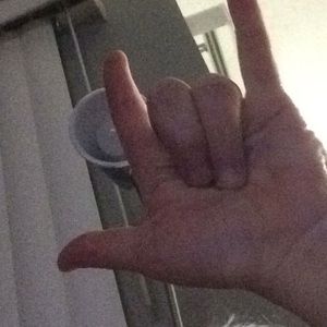 Meet your Posher, Becky